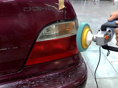 Полировка задних фонарей и лакокрасочного покрытия на автомобиле DAEWOO NEXIA