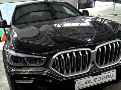 Полный ремонт трещины лобового стекла BMW X6 G06