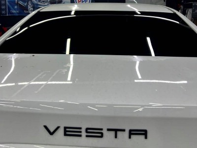 Тонирование задней полусферы 05% Lada Vesta