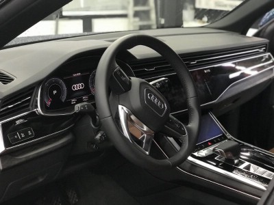 Тонирование задней полусферы Audi Q8 