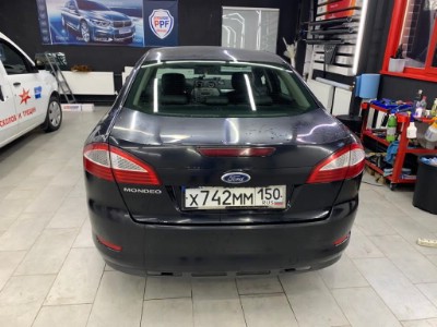 Тонирование задней полусферы Ford Mondeo IV Sed 2007-