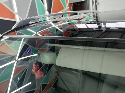 Замена передней части панорамной крыши на Mercedes GLK 2010-2015