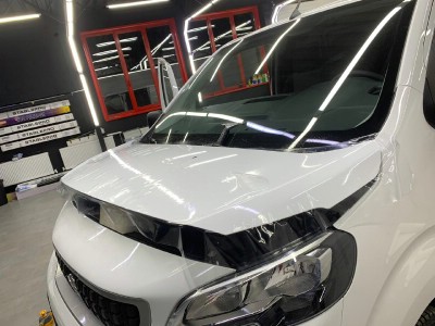 Защита кузова полиуретановой пленкой Peugeot Expert 2016-